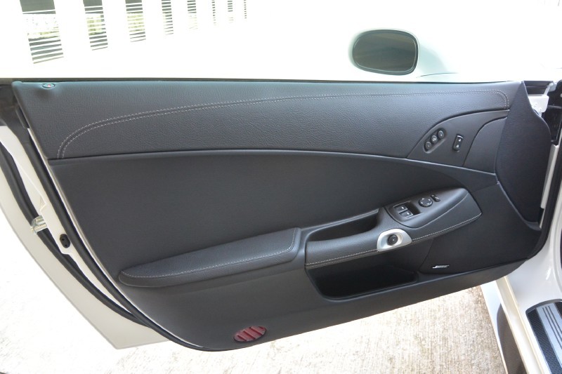 2011 Corvette ZR1 - Arctic White