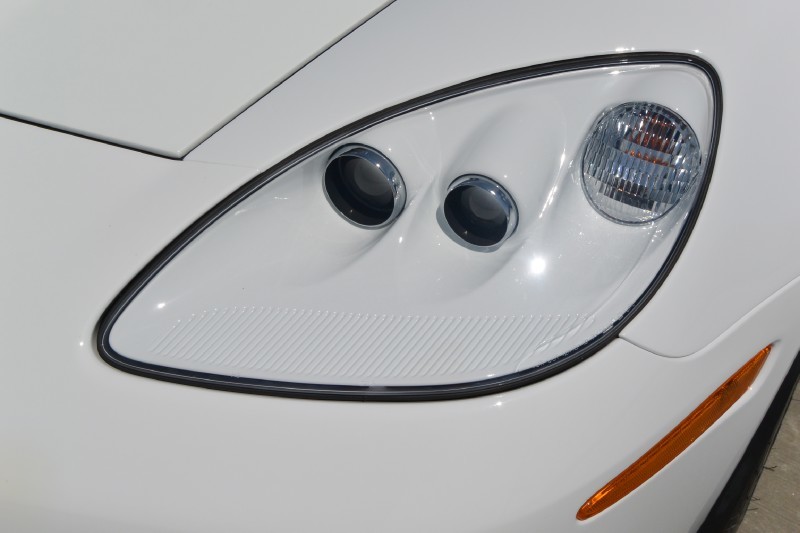 2011 Corvette ZR1 - Arctic White