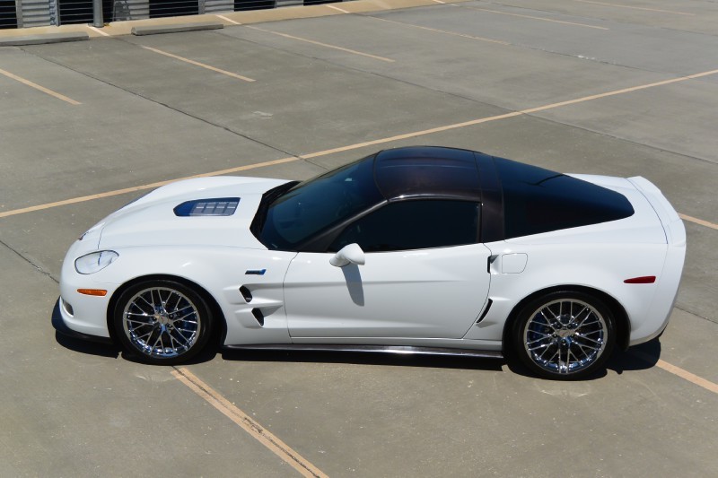 2011 Corvette ZR1 - Arctic White