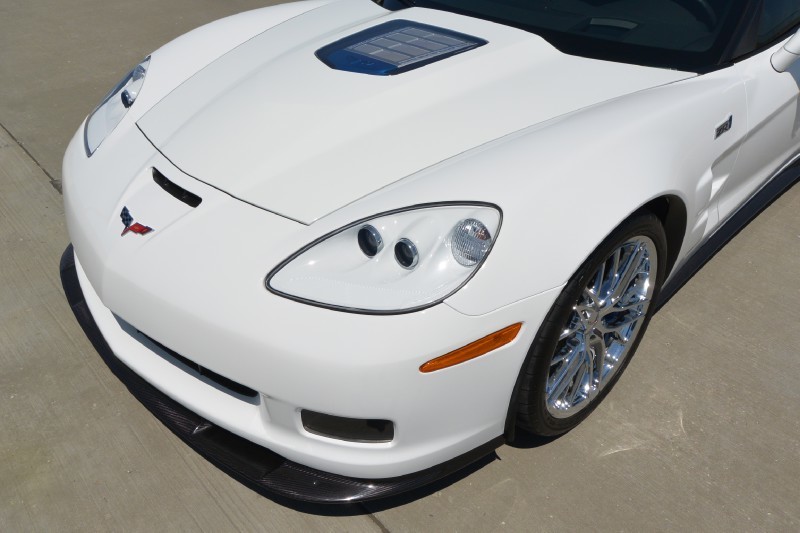 2011 Corvette ZR1 - Arctic White