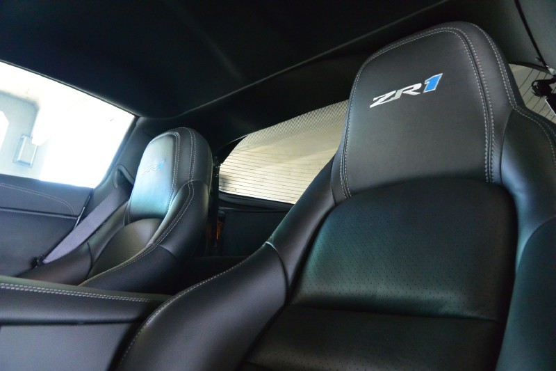 2011 Corvette ZR1 - Arctic White