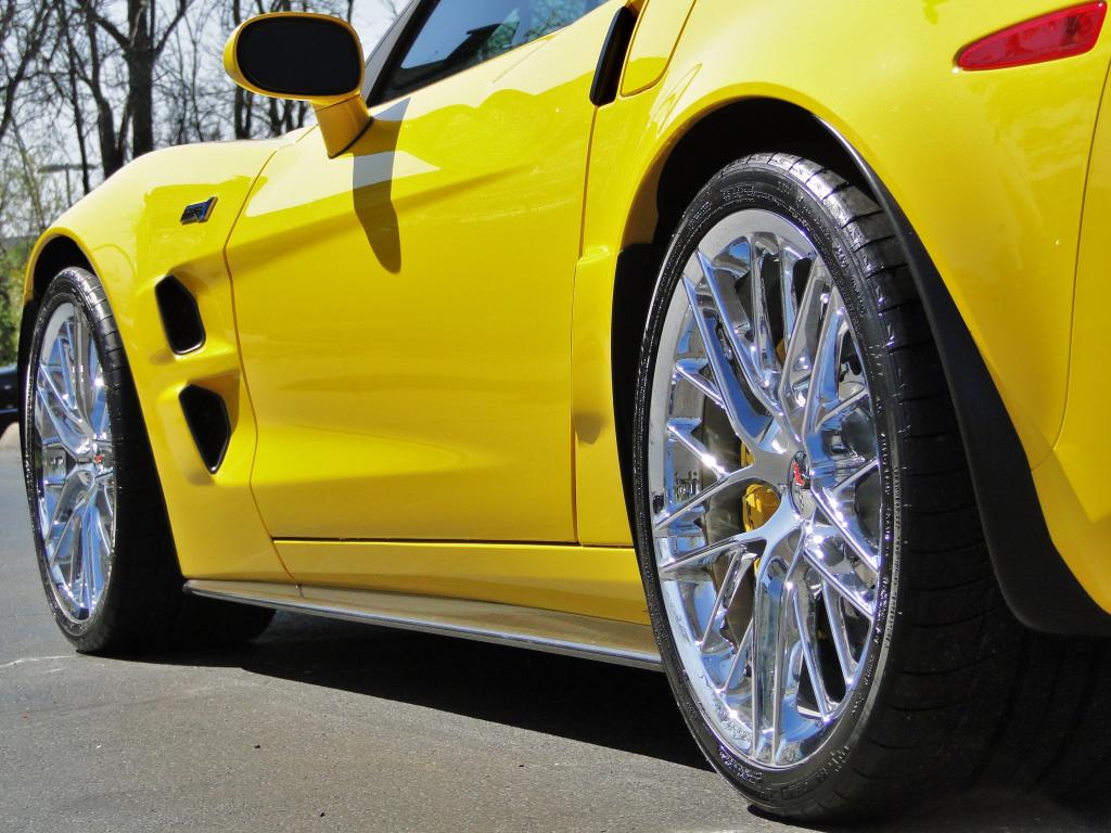 2012 Corvette ZR1 in Velocity Yellow