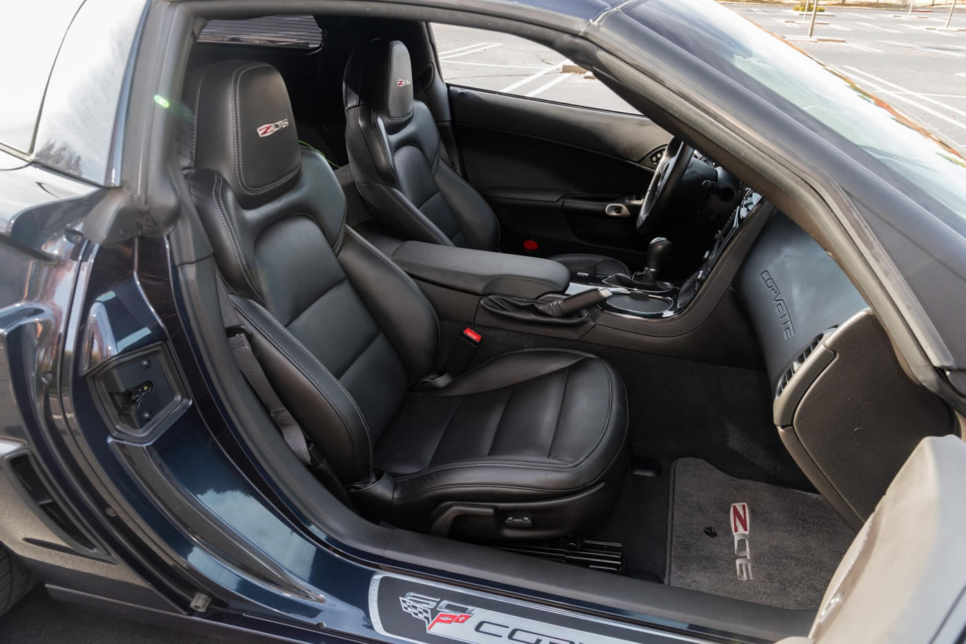 2013 Corvette Z06 in Night Race Blue Metallic