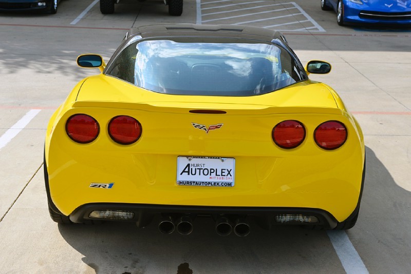 2014 Corvette ZR1 in Velocity Yellow