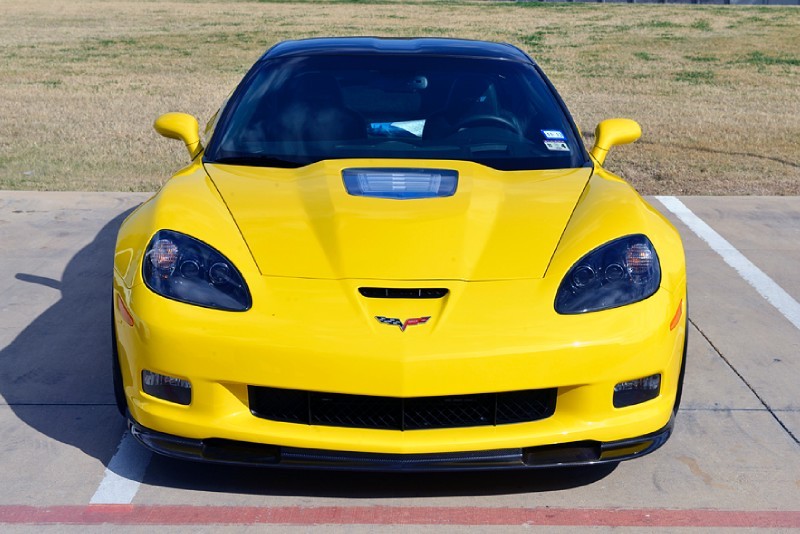 2014 Corvette ZR1 in Velocity Yellow