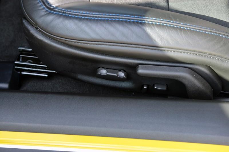 2014 Corvette ZR1 in Velocity Yellow