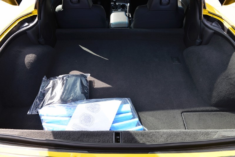 2014 Corvette ZR1 in Velocity Yellow