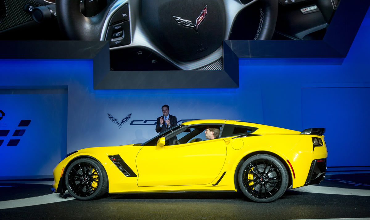 2015 Chevrolet Corvette Z06 Makes World Debut