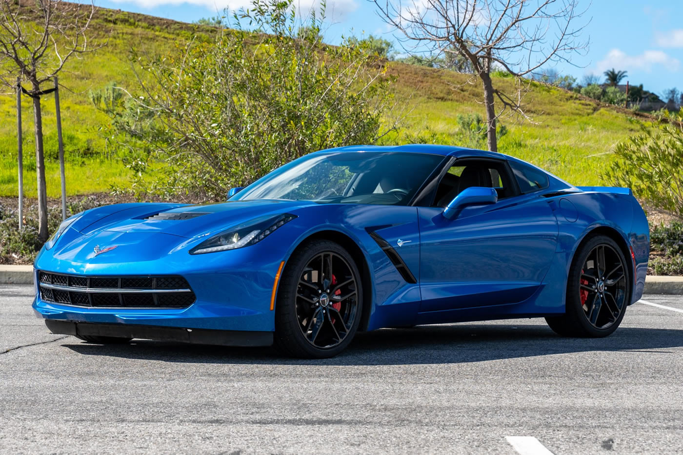 2015 Corvette Stingray Coupe 2LT in Laguna Blue