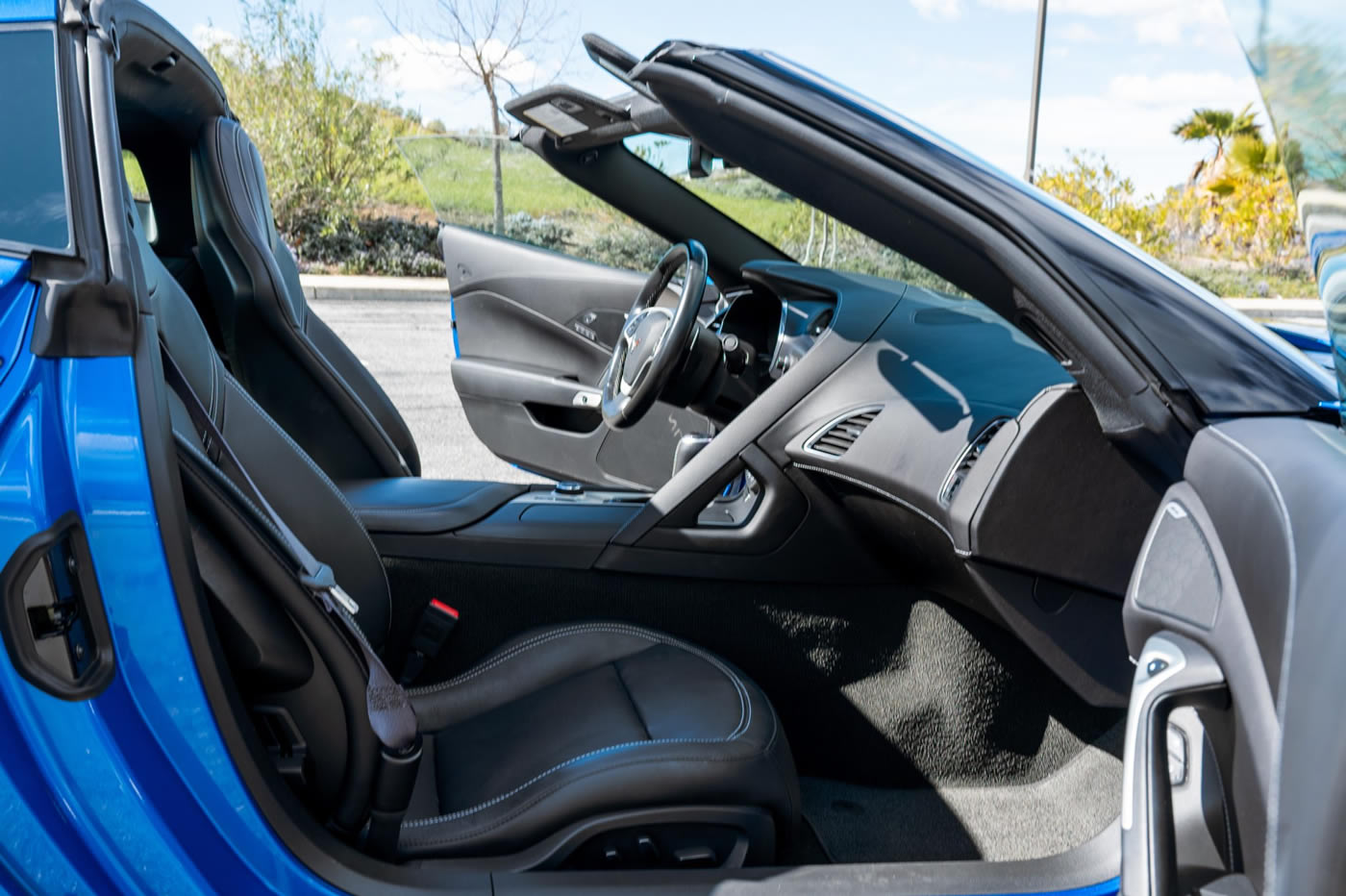 2015 Corvette Stingray Coupe 2LT in Laguna Blue