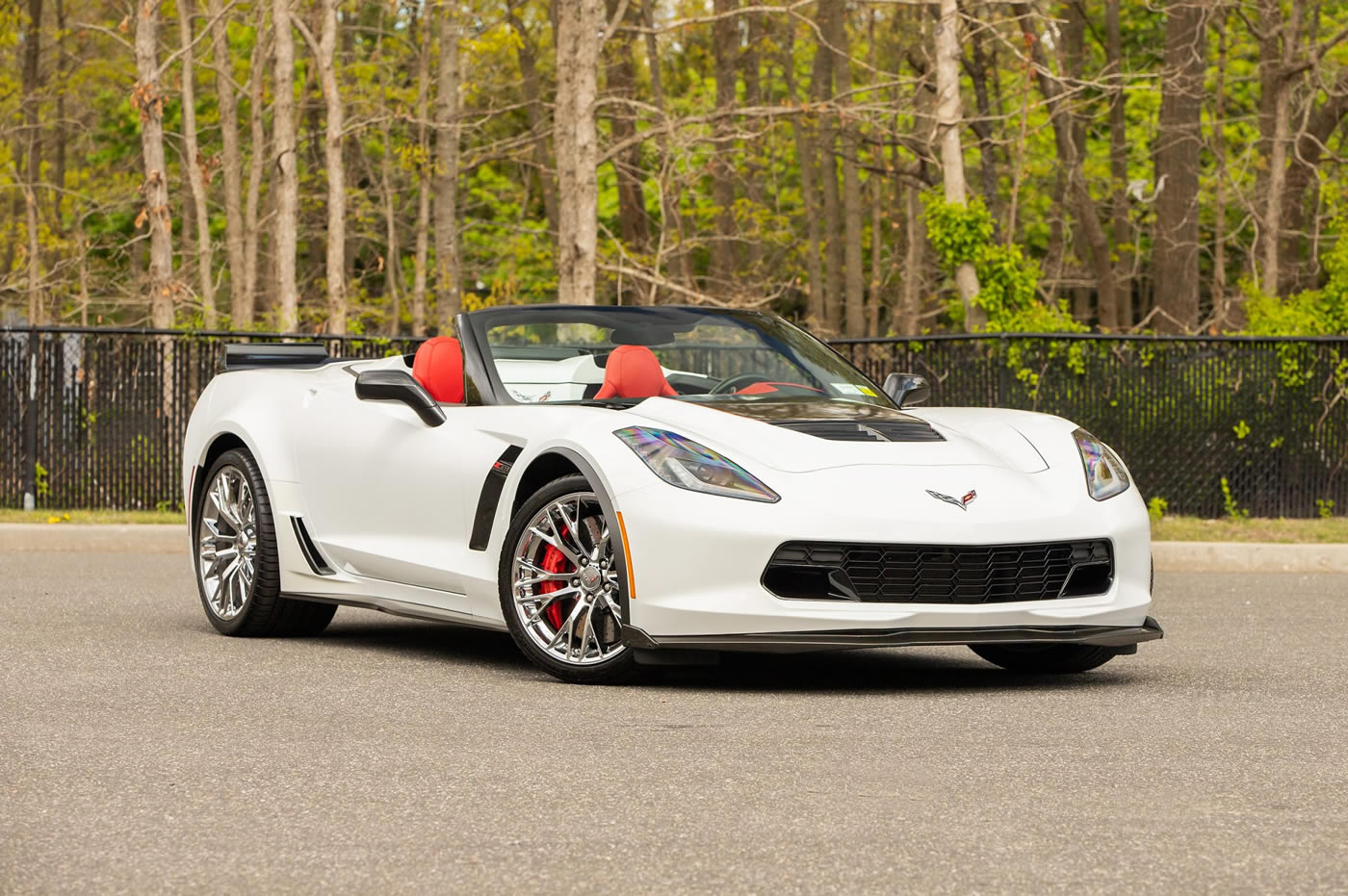 2015 Corvette Z06 Convertible 3LZ Z07 in Arctic White