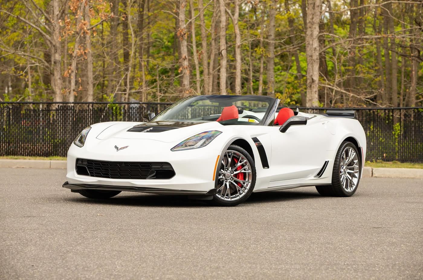 2015 Corvette Z06 Convertible 3LZ Z07 in Arctic White