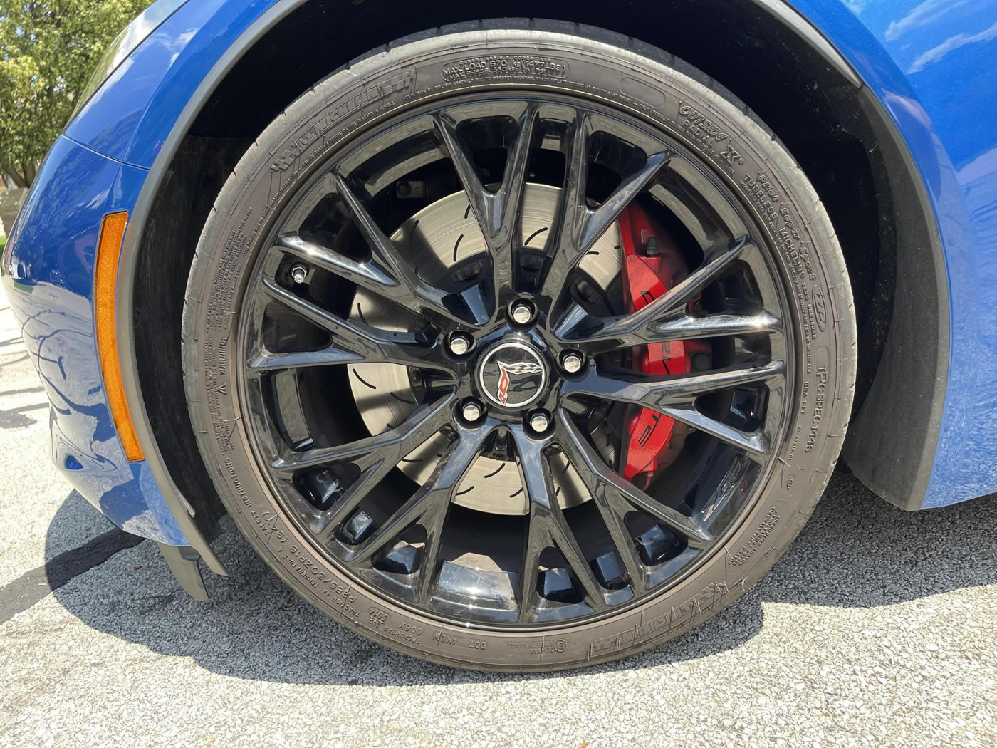 2015 Corvette Z06 Coupe 3LZ in Laguna Blue Metallic