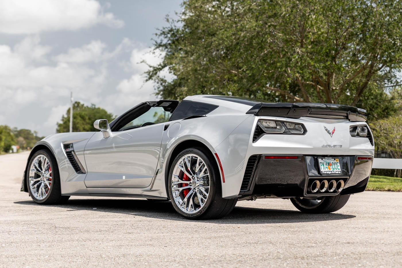 2015 Corvette Z06 Coupe 3LZ Z07 7-Speed in Blade Silver Metallic