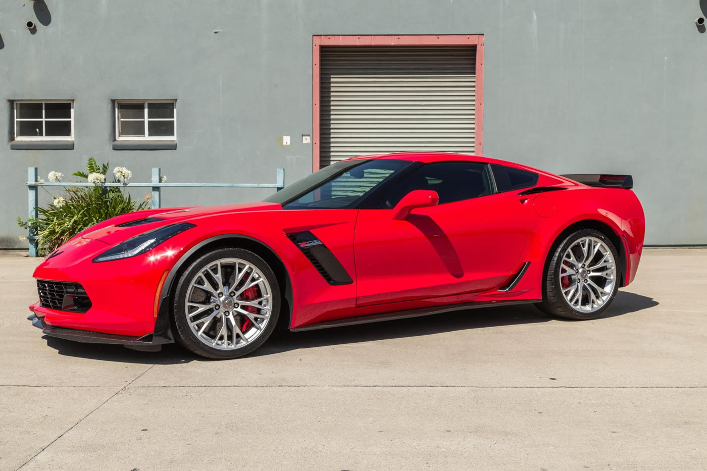 2015 Corvette Z06 Coupe 3LZ Z07 7-Speed in Torch Red