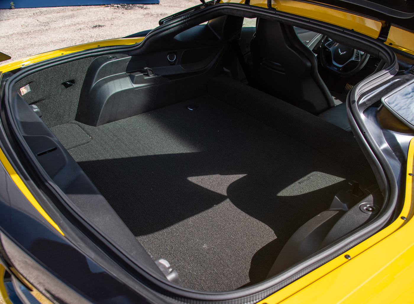 2015 Corvette Z06 Coupe 3LZ Z07 7-Speed in Velocity Yellow