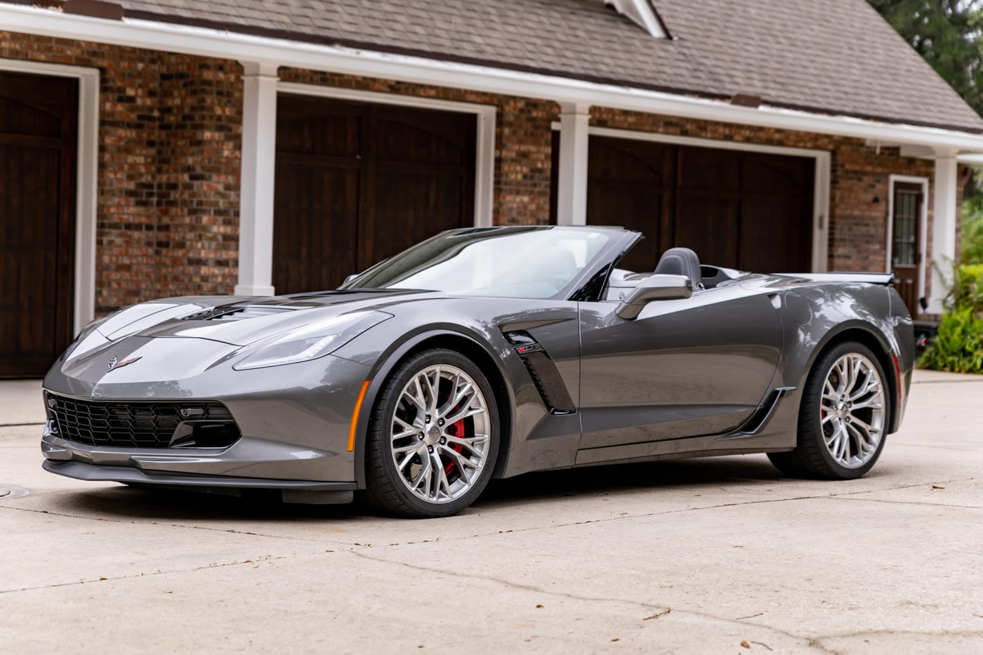 2016 Corvette Z06 Convertible 2LZ in Shark Gray Metallic