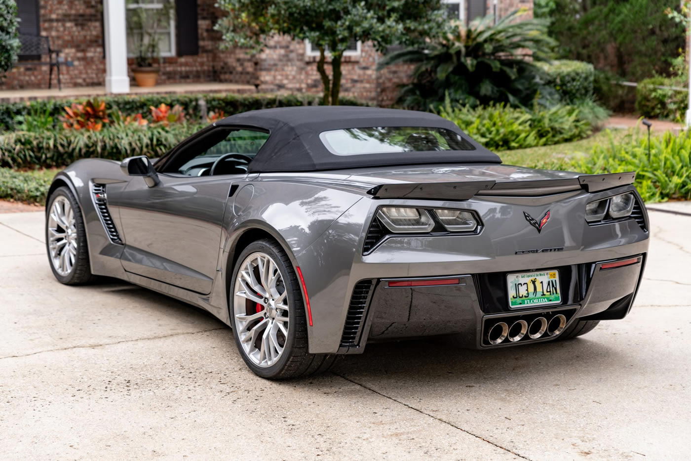 2016 Corvette Z06 Convertible 2LZ in Shark Gray Metallic