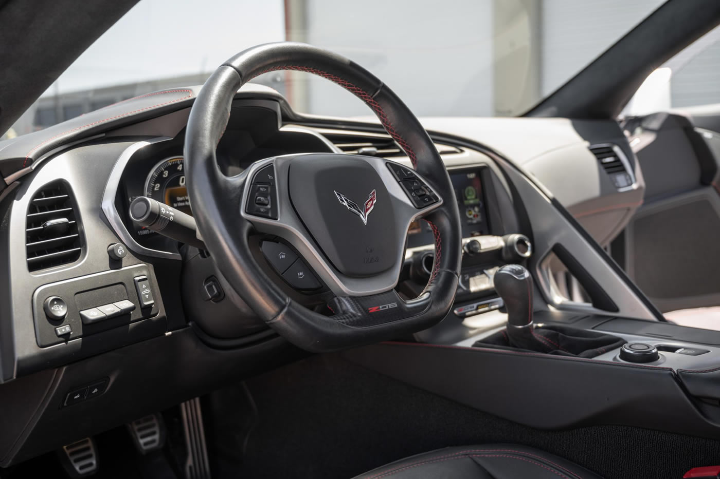 2016 Corvette Z06 Convertible 3LZ 7-Speed in Blade Silver Metallic