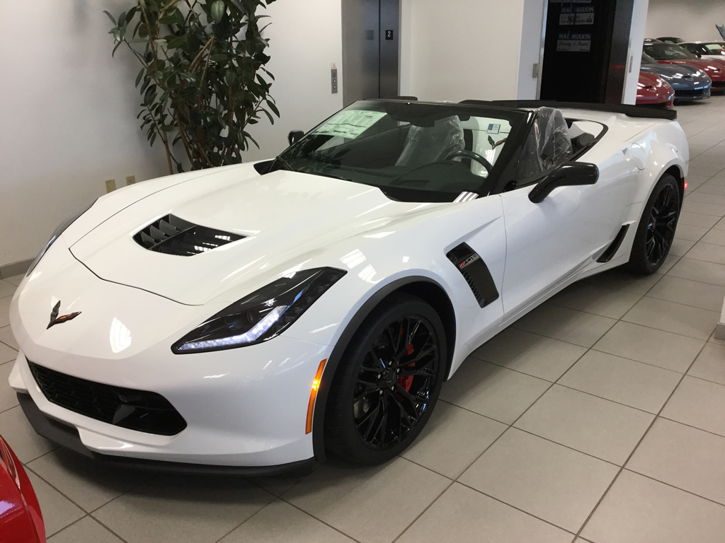 2016 Corvette Z06 Convertible in Arctic White