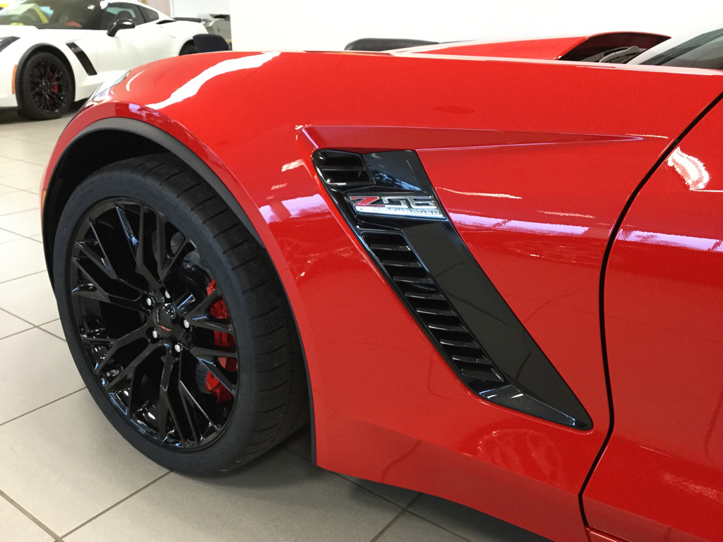 2016 Corvette Z06 Convertible in Torch Red