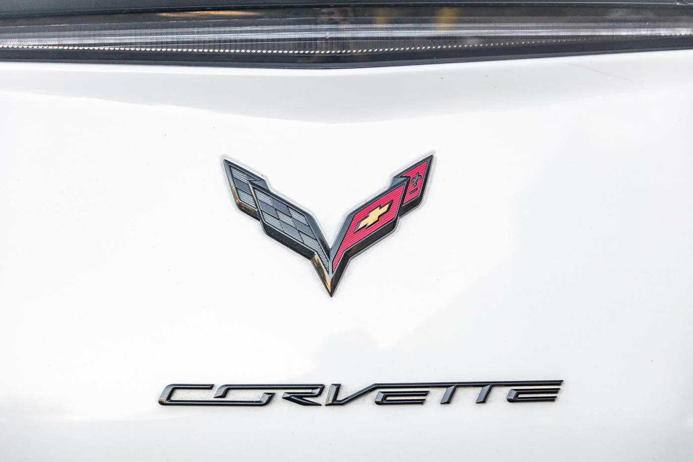 2016 Corvette Z06 Coupe 3LZ in Arctic White
