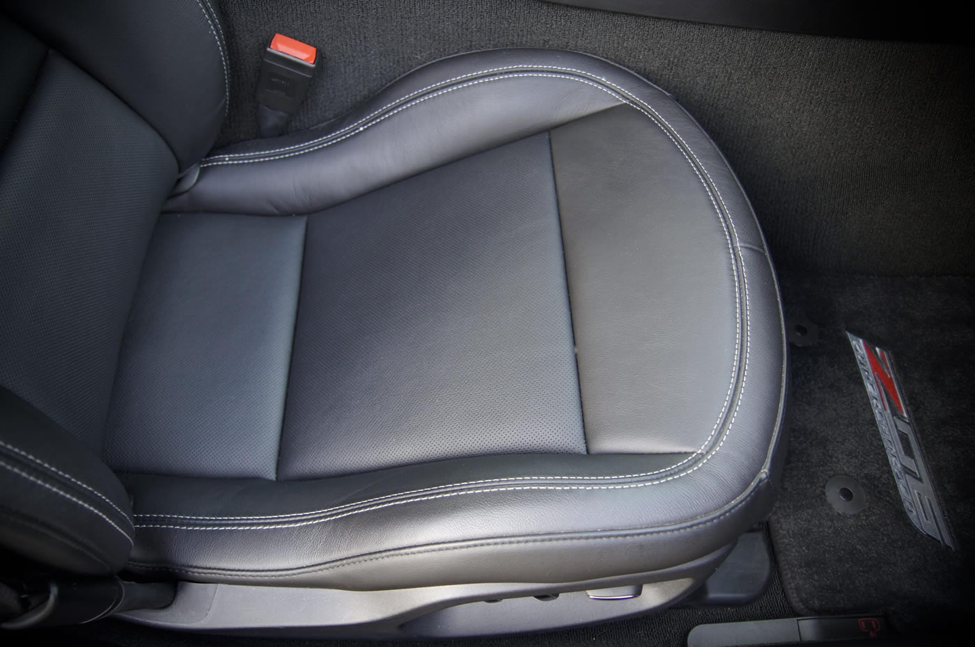 2016 Corvette Z06 Coupe in Long Beach Red Metallic Tintcoat