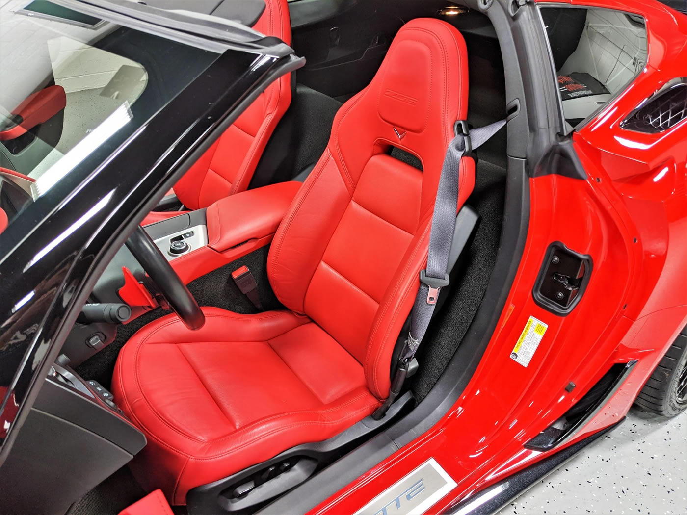 2017 Corvette Z06 Coupe in Torch Red and Z07 Package