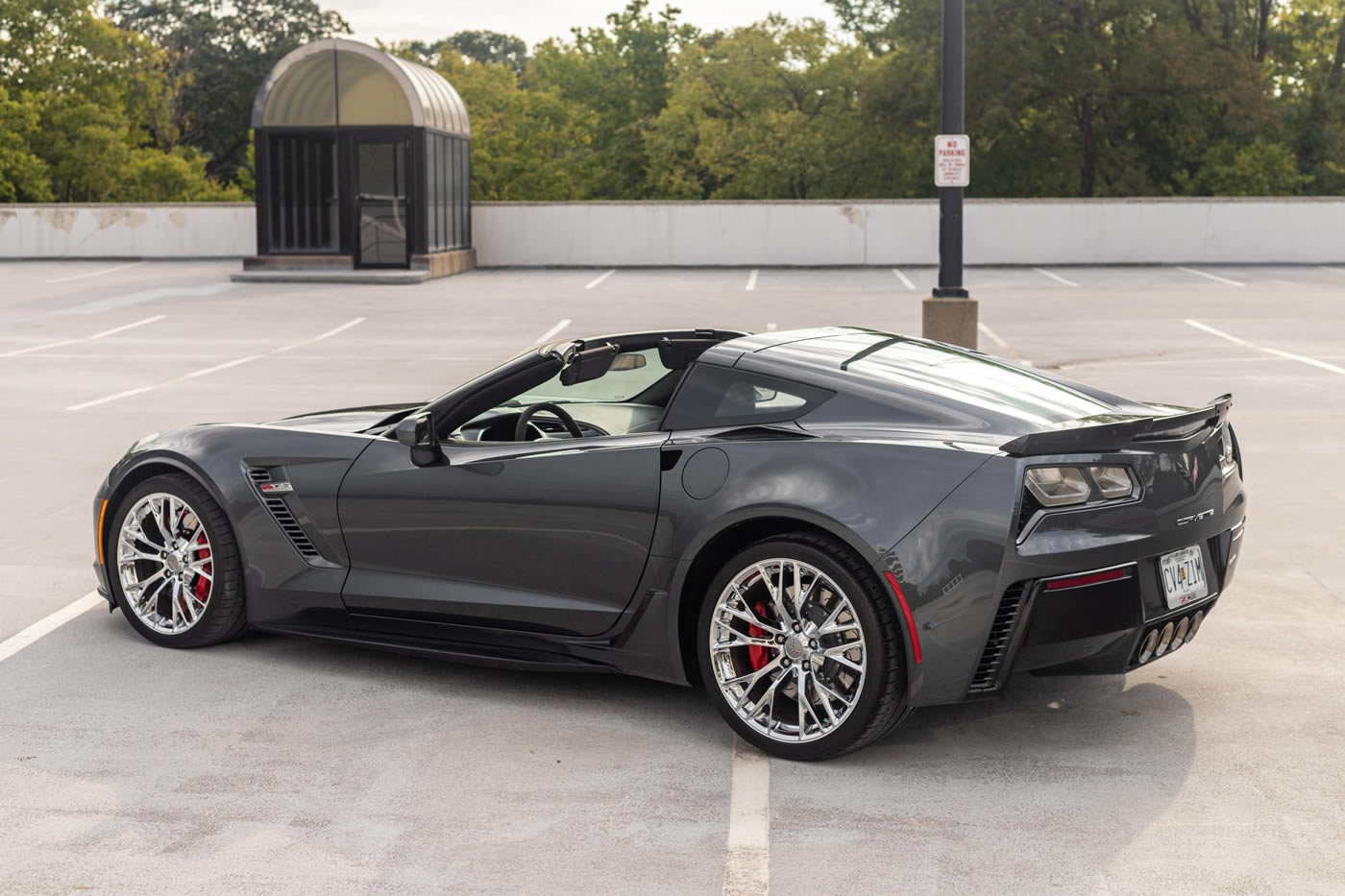 2018 Corvette Z06 Coupe 2LZ 7-Speed in Watkins Glen Gray