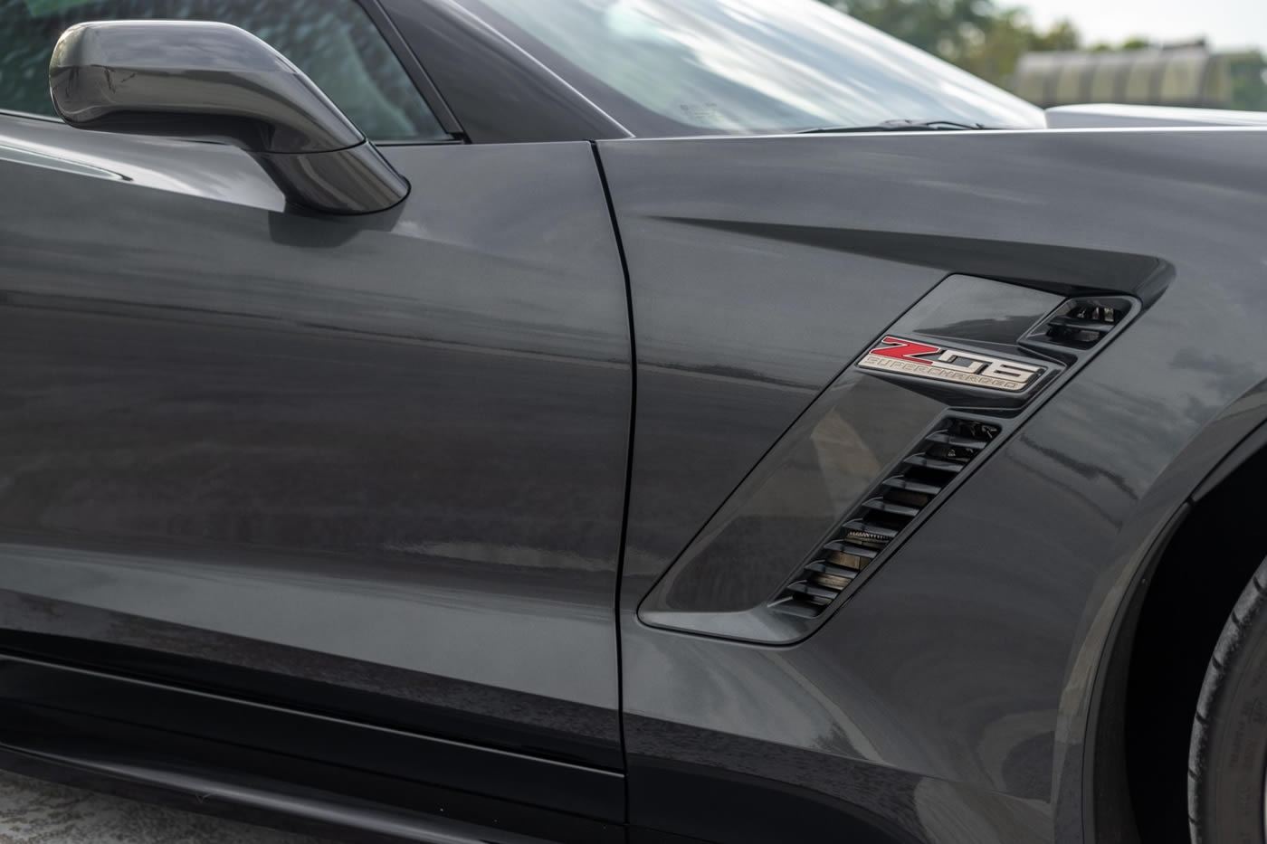 2018 Corvette Z06 Coupe 2LZ 7-Speed in Watkins Glen Gray