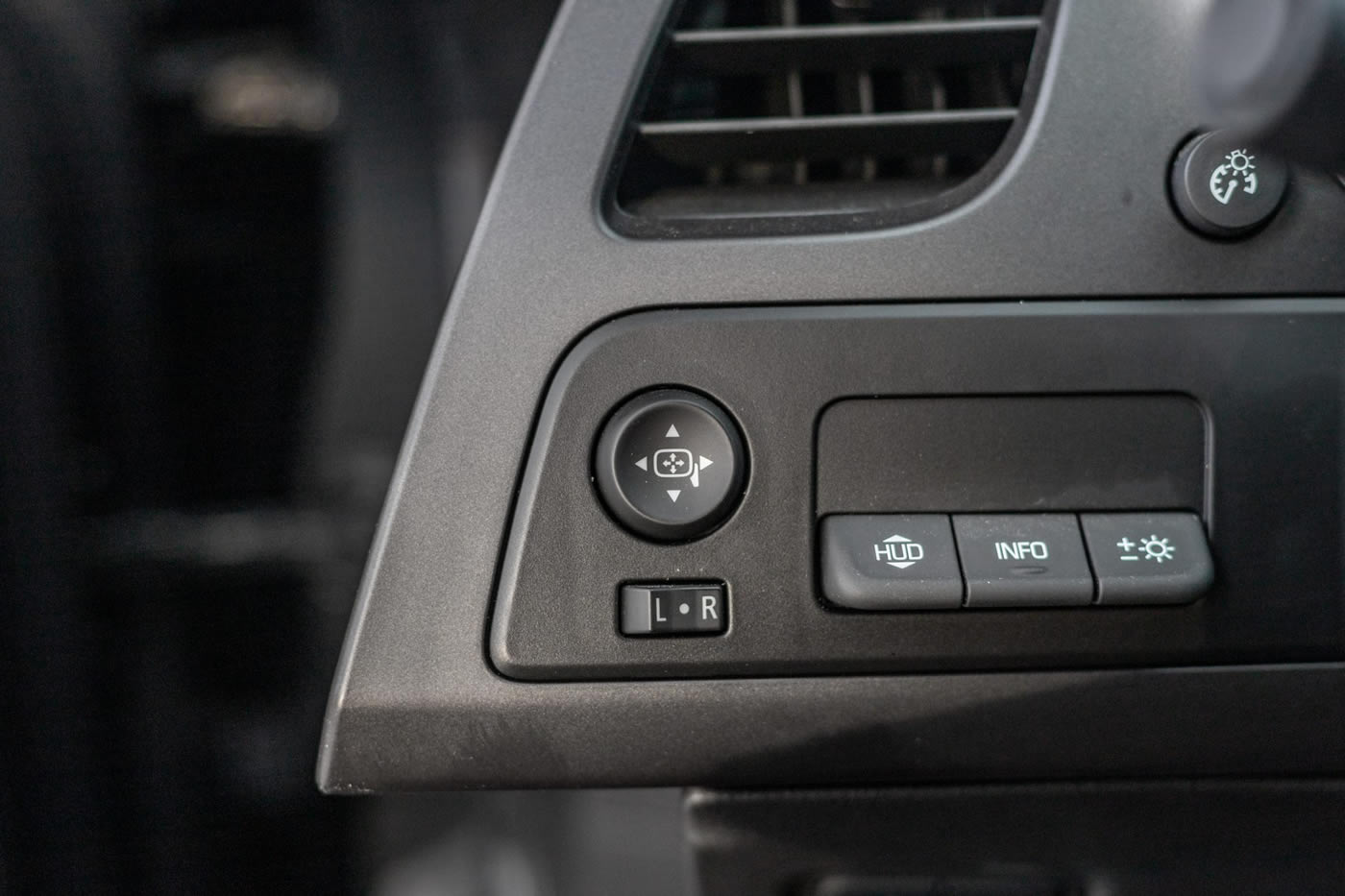 2018 Corvette Z06 Coupe 2LZ 7-Speed in Watkins Glen Gray