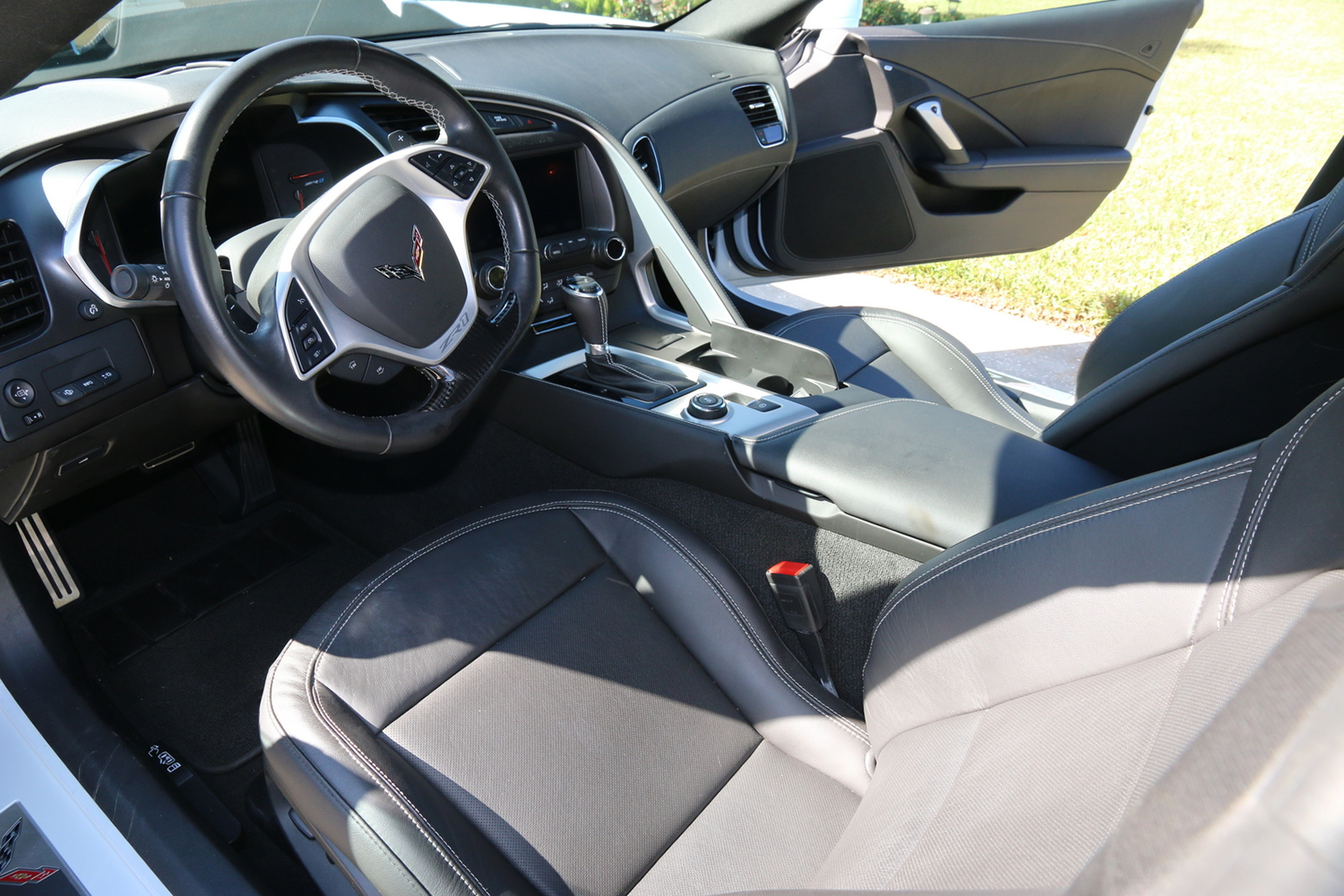 2019 Chevrolet Corvette ZR1 Coupe ZTK in Ceramic Matrix Gray Metallic