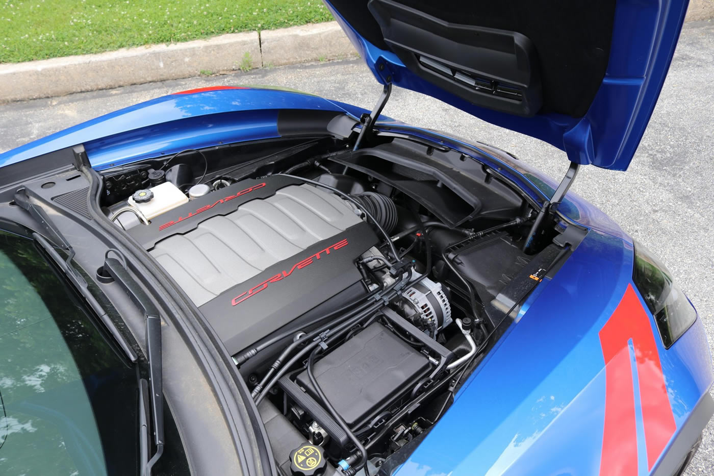 2019 Corvette Grand Sport 2LT Coupe in Elkhart Lake Blue Metallic