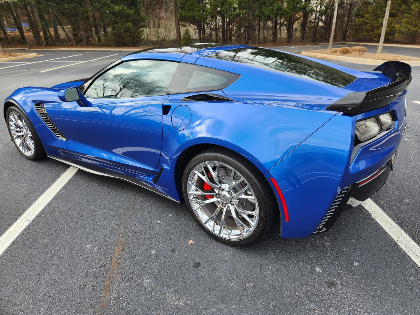 2019 Corvette Z06 Coupe in Elkhart Lake Blue Metallic