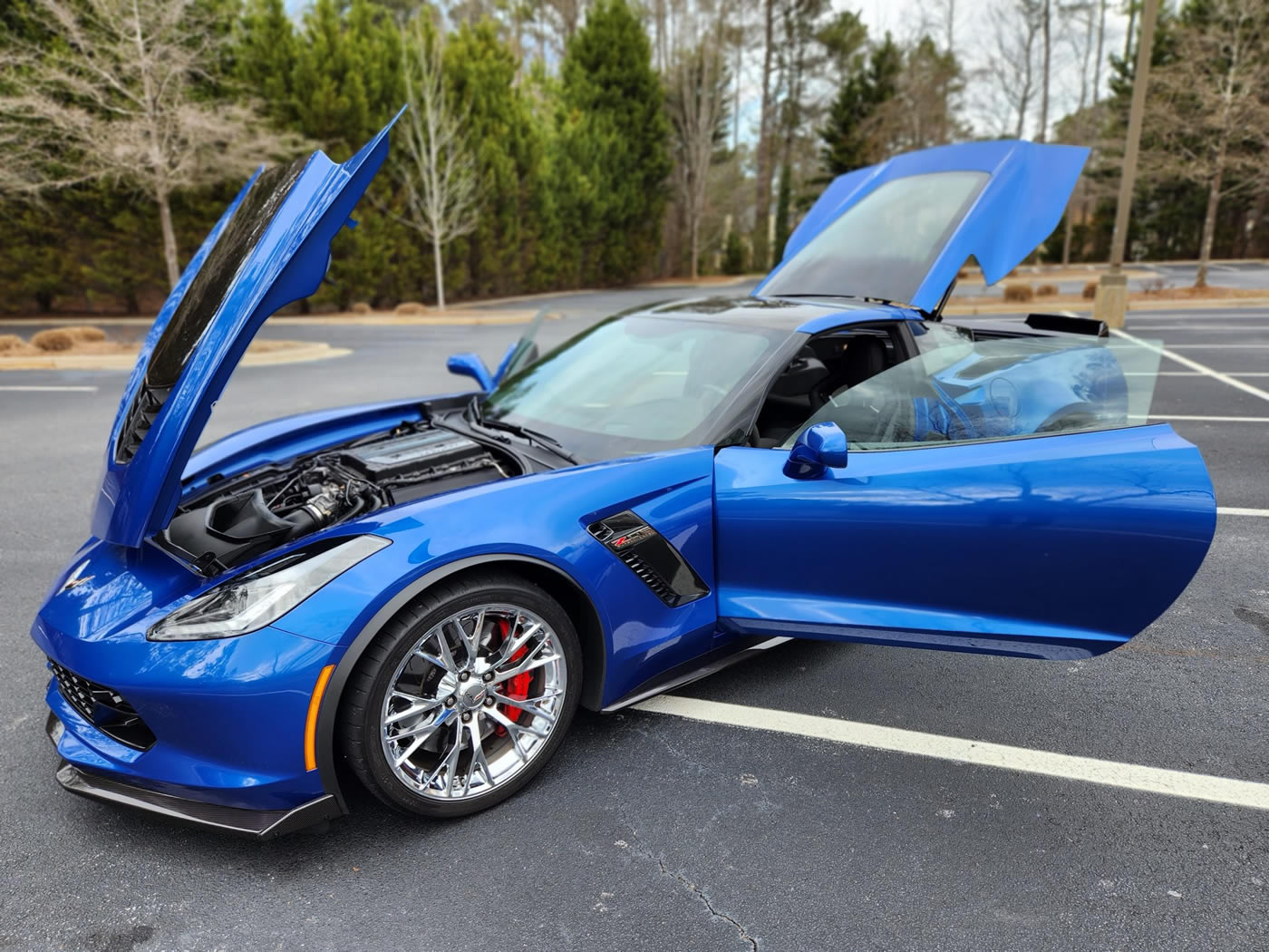 2019 Corvette Z06 Coupe in Elkhart Lake Blue Metallic