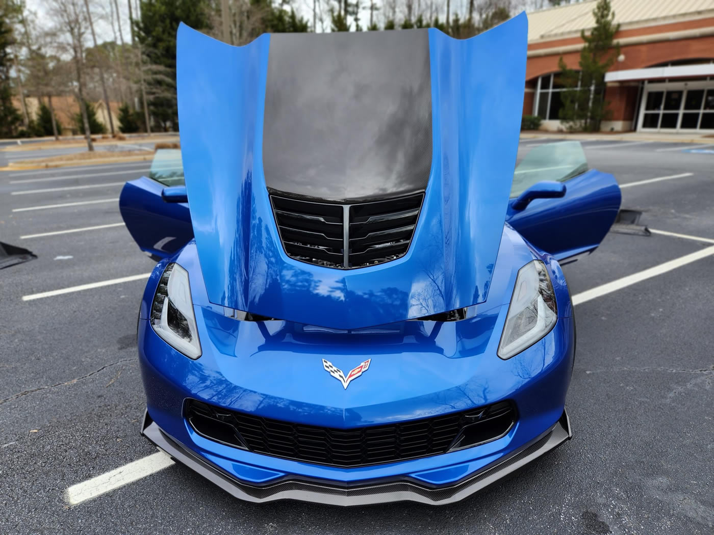 2019 Corvette Z06 Coupe in Elkhart Lake Blue Metallic