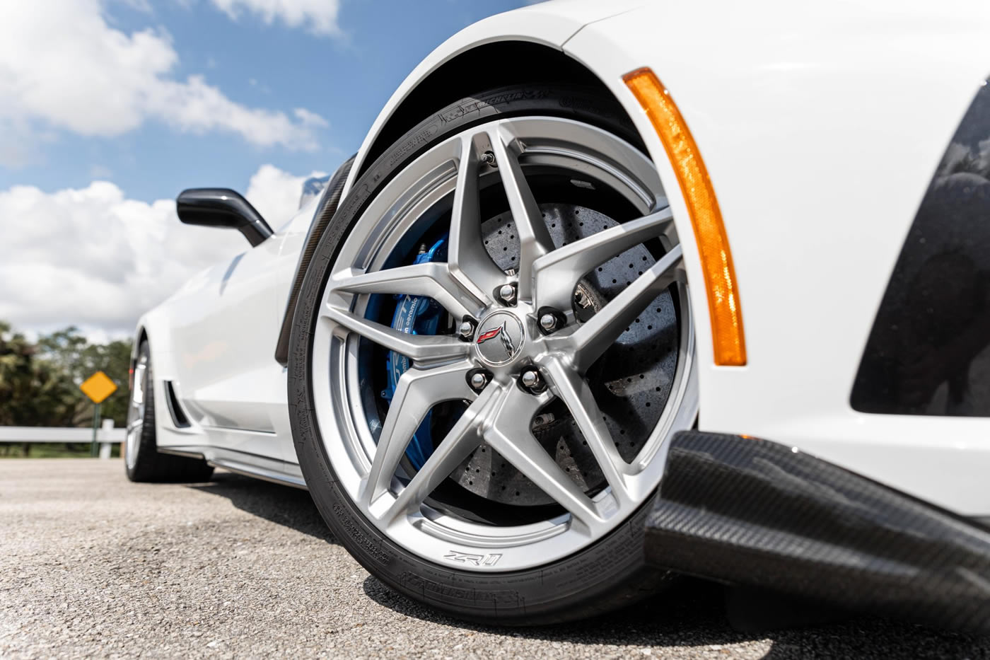 2019 Corvette ZR1 Convertible in Arctic White