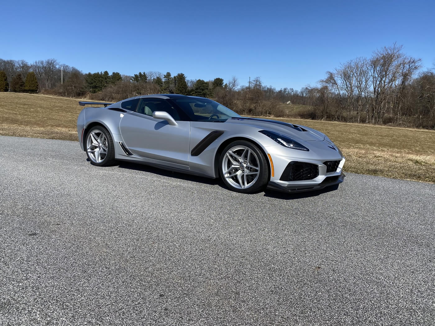 2019 Corvette ZR1 Coupe in Blade Silver Metallic - Number 1586