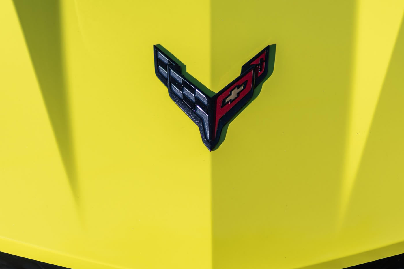 2020 Corvette Stingray Coupe in Accelerate Yellow