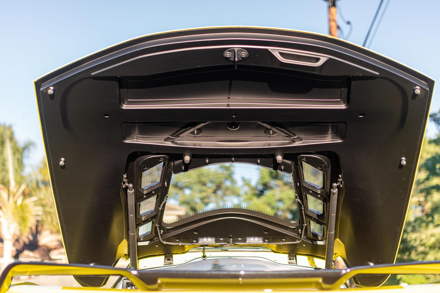 2020 Corvette Stingray Coupe in Accelerate Yellow