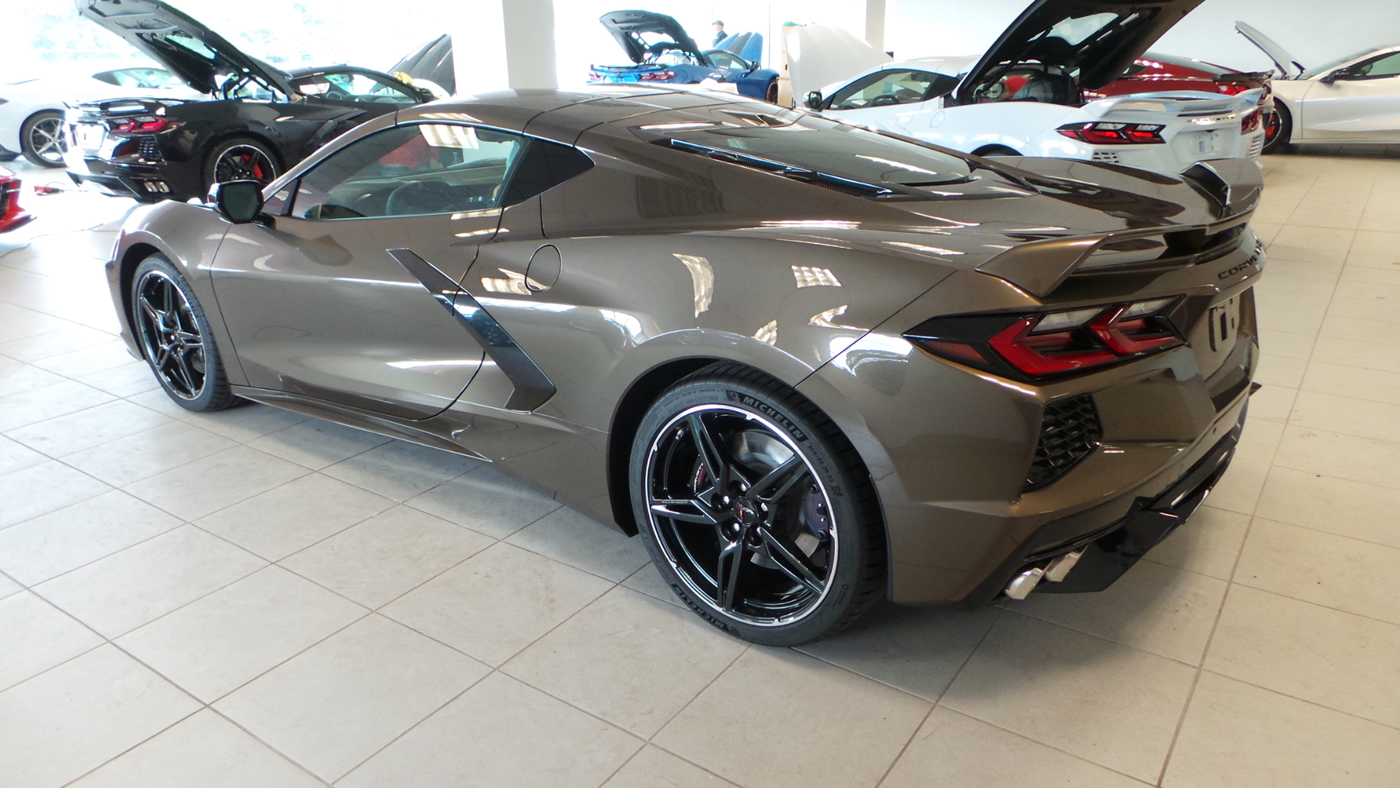 2020 Corvette Stingray Coupe in Zeus Bronze Metallic