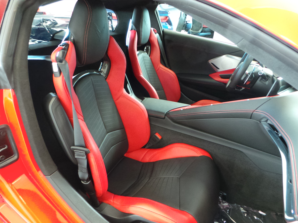 2020 Corvette Z51 in Torch Red