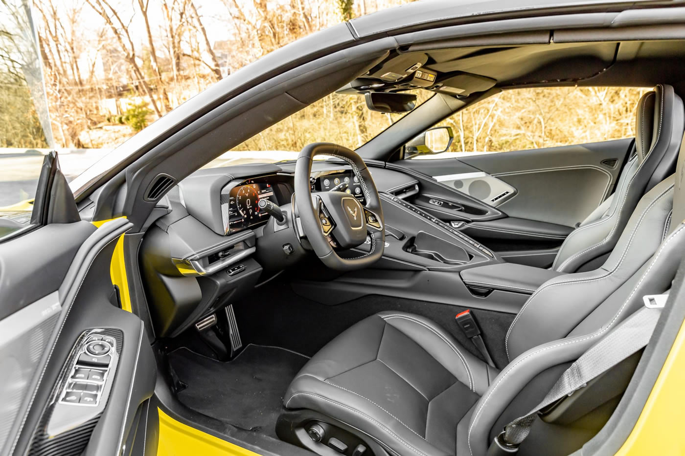 2021 Corvette Stingray Convertible 2LT Z51 in Accelerate Yellow