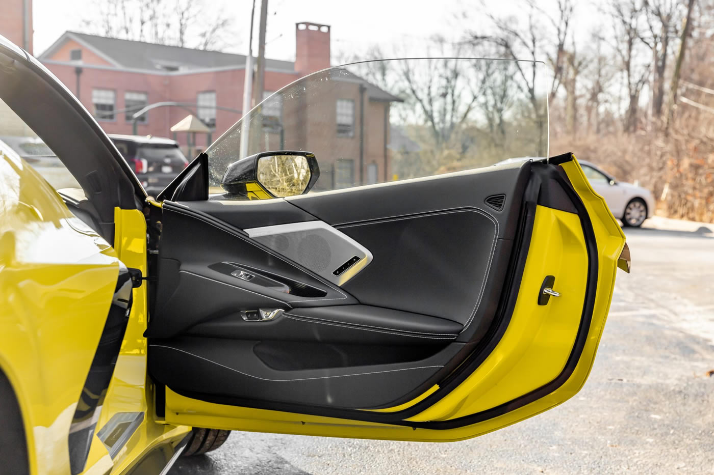 2021 Corvette Stingray Convertible 2LT Z51 in Accelerate Yellow