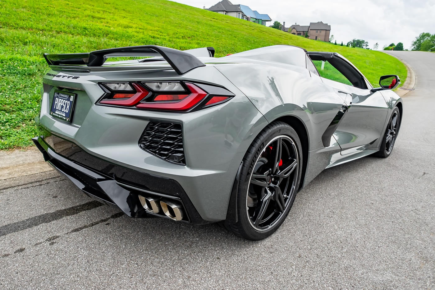 2022 Corvette Stingray Convertible in Hypersonic Gray Metallic