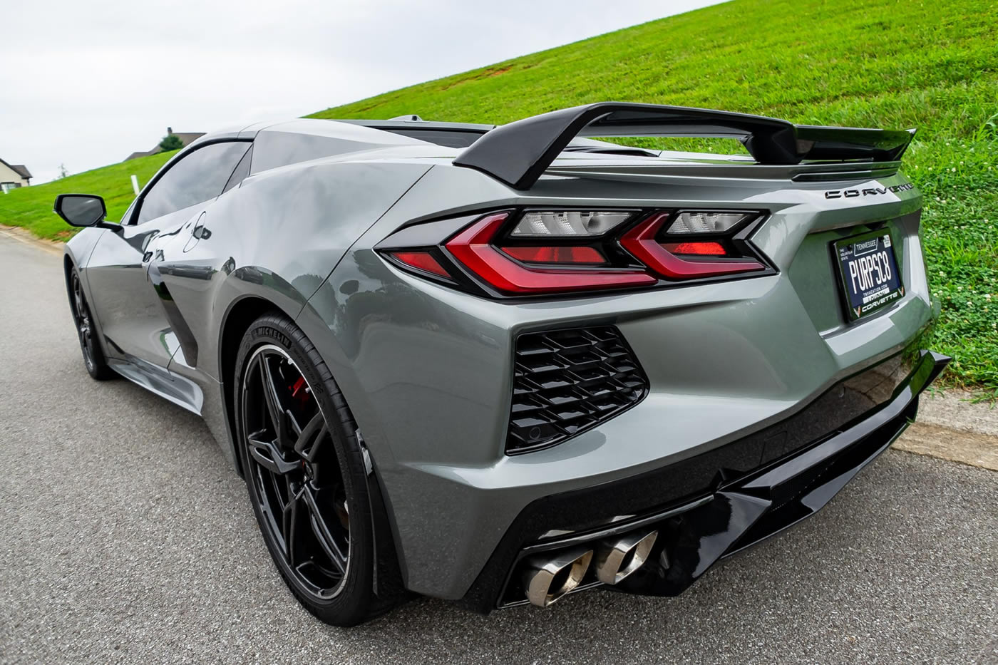 2022 Corvette Stingray Convertible in Hypersonic Gray Metallic