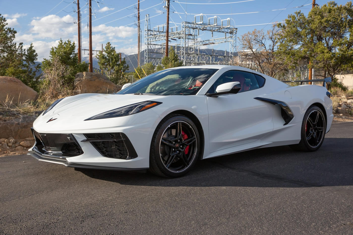 2022 Corvette Stingray Coupe 2LT Z51 in Arctic White