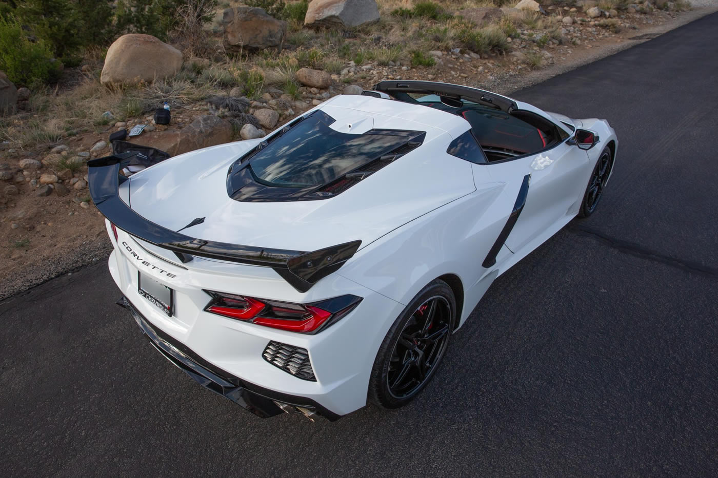 2022 Corvette Stingray Coupe 2LT Z51 in Arctic White