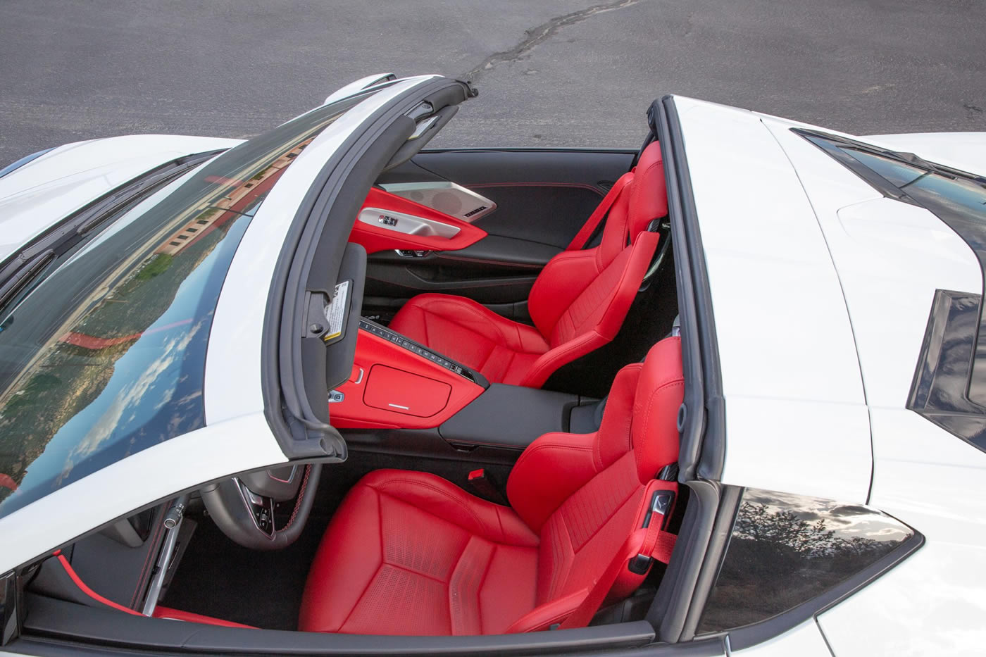 2022 Corvette Stingray Coupe 2LT Z51 in Arctic White