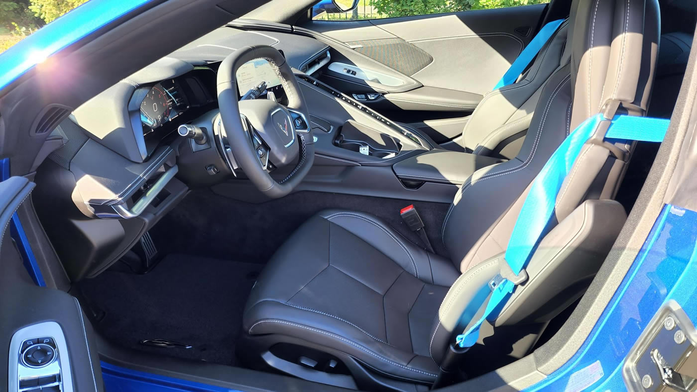 2023 Corvette Stingray Convertible in Elkhart Lake Blue